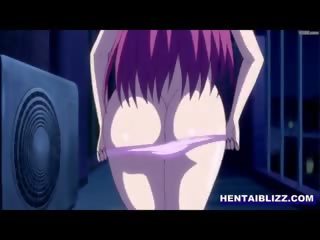 Acorrentada hentai com muzzle fica filme ele enquanto wetpussy