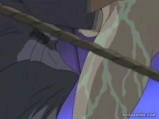 Lahodný hentai anime milfka massochist roped