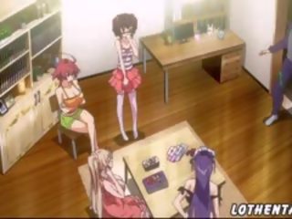 Hentai sex epizóda s stepsisters