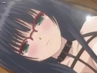 Seksi anime si rambut coklat dalam stoking